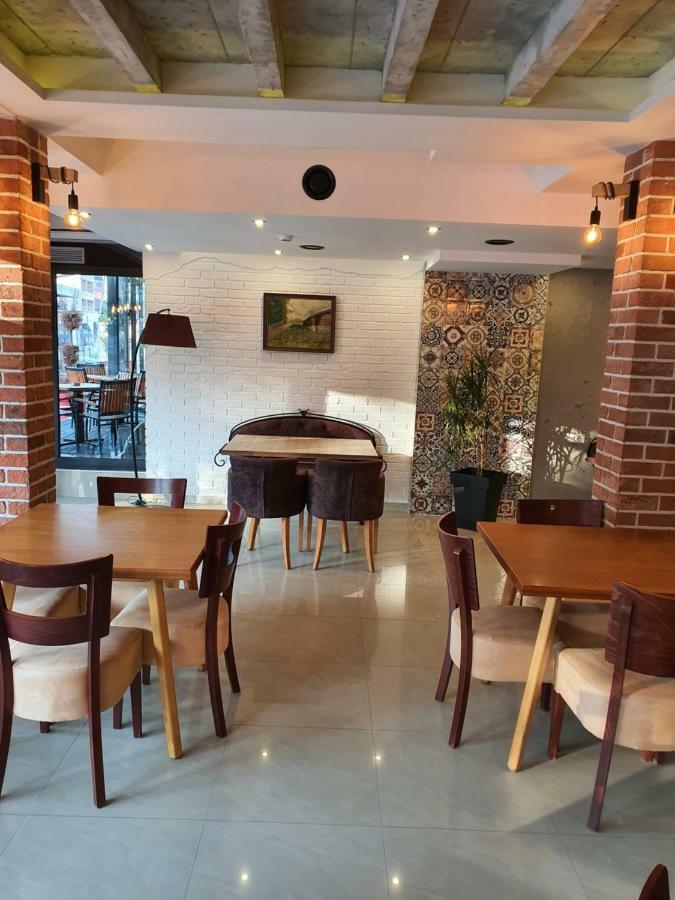 Motel & Restaurant Dar Novi Pazar Eksteriør bilde